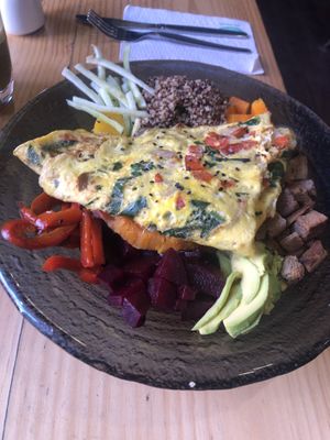 Veggie-Bowl (selbst zusammengestellt)  at Vital Foods in Trujillo