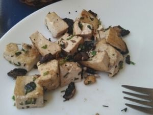 Stier fried Tofu at Bayit 77 in Amirim