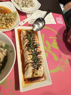 Chilled sliced tofu with sichuan spicy sauce  at Yu Sichuan 渝酸辣粉 in Hong Kong Island