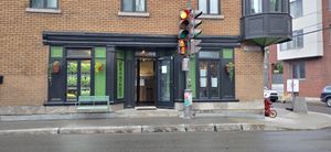 Devant du restaurant Pizzazorg at Pizzazorg in Quebec