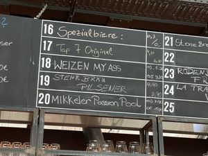   at Altes Mädchen in Hamburg