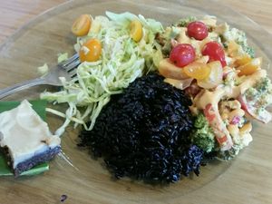 epic entree $14 at Choice Health Bar in Lahaina