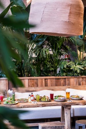  at Honest Greens - Tuset in Barcelona