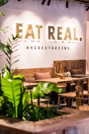  at Honest Greens - Tuset in Barcelona