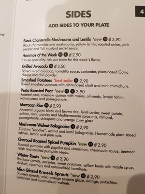 Most sides are vegan "PB" at Honest Greens - Tuset in Barcelona