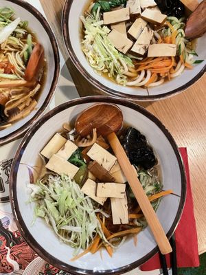 We tried dumplings and 3 different noodles (udon, soba, wheat) with vegetable soup broth and all of them were very good! we also tried Pad Thai but it’s more like stir fry   at MIAN Ramen House and more in Cagliari