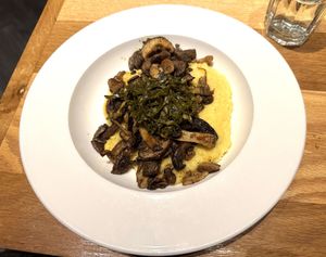   at Maple Tree Inn in Homewood