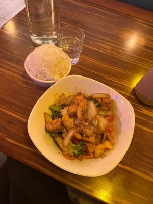 Vegan Thai garlic and chilli lunch special   at LANA in Tralee
