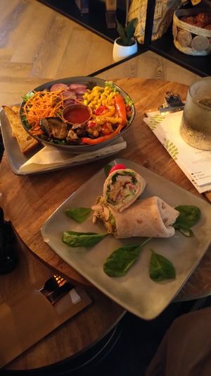 Gegrilde groenten salade & falafel wrap. at Zoet in Meppel
