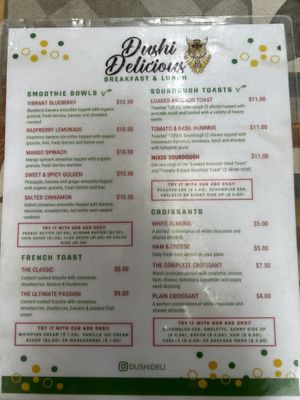   at Dushi Delicious  in Oranjestad