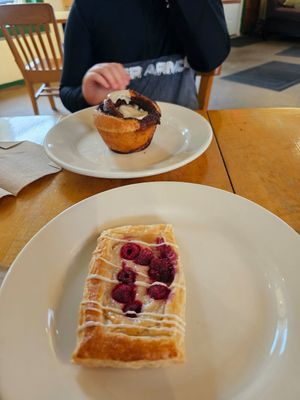 Cinnamon bun and raspberry danish at Wild Chestnut Cafe in Florence