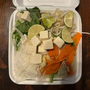 fresh tofu fixings   at Pho 175 in Woodinville
