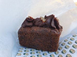Banana chocolate cake at Veganitas Pop Up- Bahnhofplatz  in Zurich