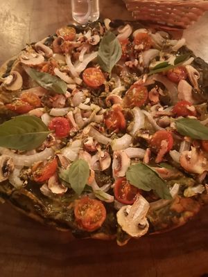 Pizza at Salvajes in Cusco