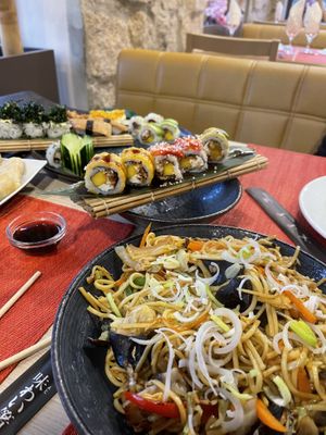   at Yokozo Sushi Lounge in Covilha