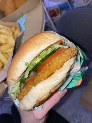 Crispy Chicken Burger  at Vedang - green burger | Skyline Plaza in Frankfurt