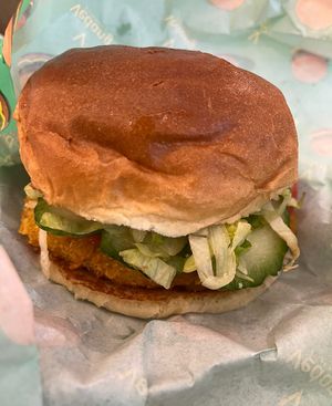   at Vedang - green burger | Skyline Plaza in Frankfurt