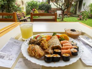 Minha seleção do almoço de 26/09/2022, na varanda junto ao pátio. at Clorofila in Curitiba