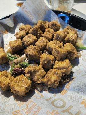 Fried tofu at Restaurante Coreano Gangnam in Sevilla