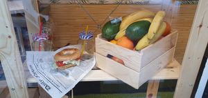 Bagels y desayunos  at Veggie Sue's in Salamanca