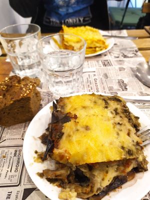 Moussaka vegana at Veggie Sue's in Salamanca