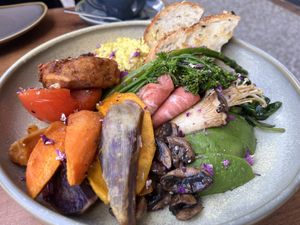 Big breakfast  at Pancha Cafe in Hamilton