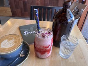 Feelin’ Peachy smoothie- yummmmm  at Pancha Cafe in Hamilton