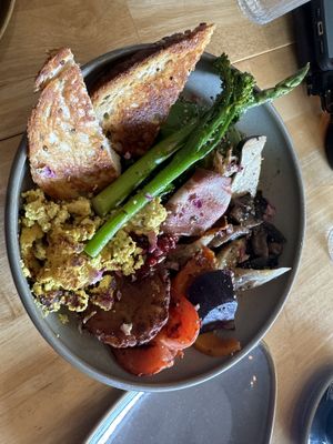 Big breakfast   at Pancha Cafe in Hamilton