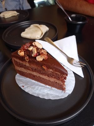 chocolate cake at La Mandioka in Toluca