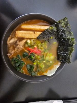 V at La Mandioka in Toluca