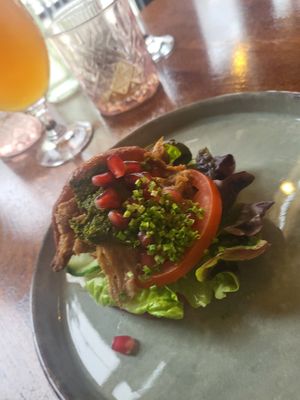 Fried Bao Bun at Kimidori Green Sushi in Warsaw