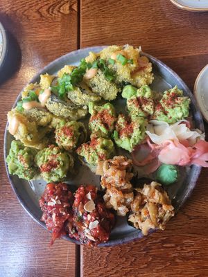 Sushi plate with gunkan at Kimidori Green Sushi in Warsaw