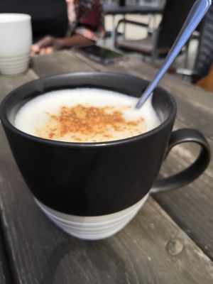Chai Latte mit Hafermilch at Das kleine Cafe in Braunschweig