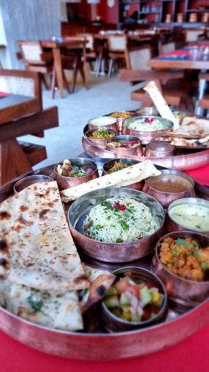 Thali traditional (28euro pp!) at Chandigarh in Brussels