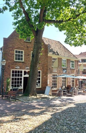 Semmelink koffie thee schenkerij. Specialisten in koffie, thee en gastvrijheid. at Semmelink Koffie Thee Schenkerij in Lochem