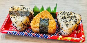 Sushi small $7.60 photo credits to Zhai 1314 at Zhai 1314 齋 in Central Singapore