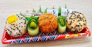 Sushi small $7.60 photo credits to Zhai 1314 at Zhai 1314 齋 in Central Singapore