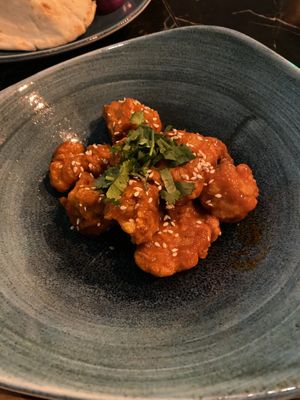 Hot cauliflower bites at Vegan Pind in Staines-upon-thames