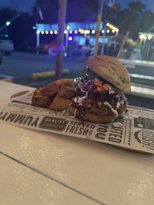 vegan pulled-jackfruit sandwich  at Arte Sano in Aguadilla