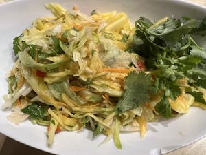 Vegan Mango Salad  at ÂU CO in Hanau