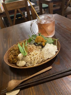 Not shown: best miso soup ever.  at Hito Kukan - 人空間 - Maybe closed in Osaka