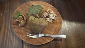 Mmmm  at Hito Kukan - 人空間 - Maybe closed in Osaka