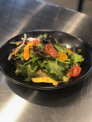Vegan and Vegetarian Salads at Tarantula Hill Brewing Co in Thousand Oaks