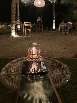 Seat in the „back row"  at THE SLOW in Mirissa