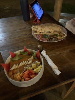 Smoothie bowl and mezze platter   at THE SLOW in Mirissa