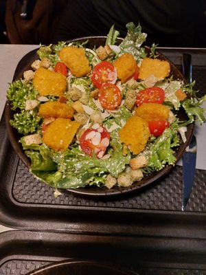 Nono Chick'n Ceasar's Salad at Vegan Pirates by CloudEatery in Frankfurt