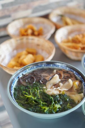 Mee hoon kway at Taste Vegan - 鄉味素食 in Central Singapore