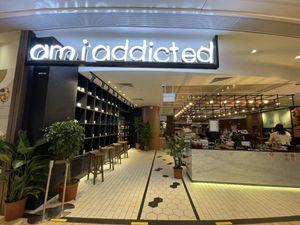 Ambience  at Am I Addicted in Central Singapore