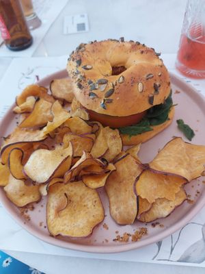 Mushroom Burguer with Sweet Potato Chips at M Bakery in Aveiro