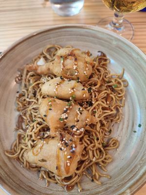 Yakisoba d'heura at TOFU Girona in Girona